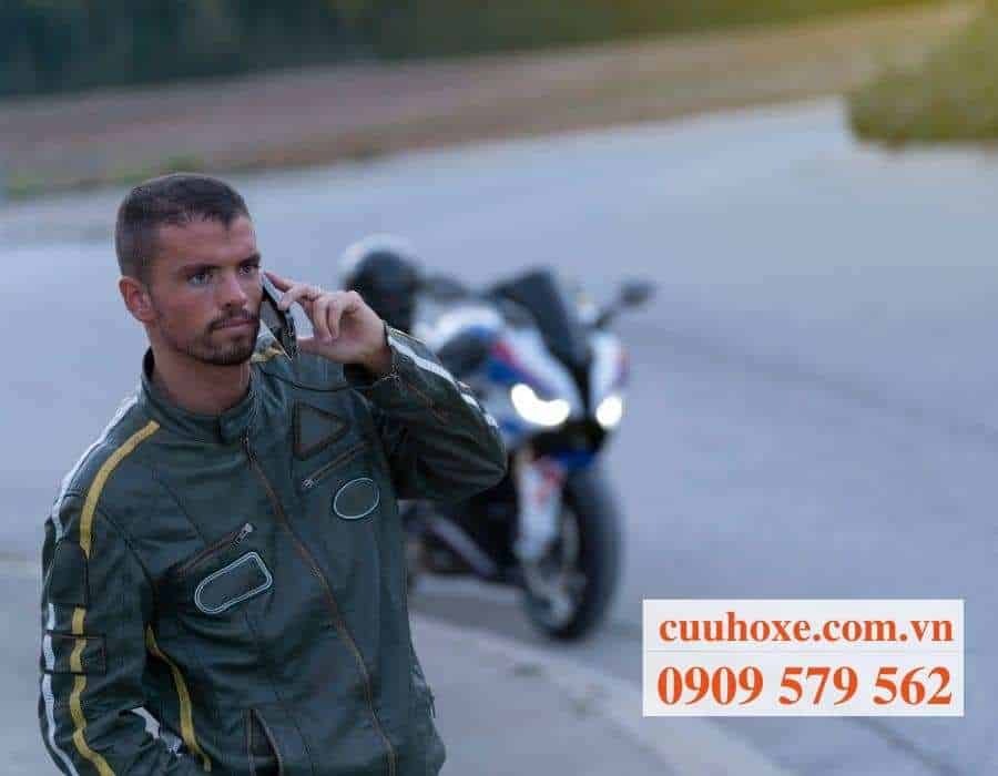 Gọi điện xác nhận