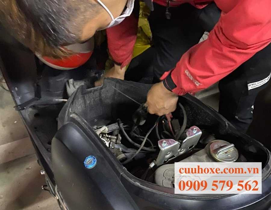 Cứu hộ xe máy cấp tốc của Minh Thức Motor