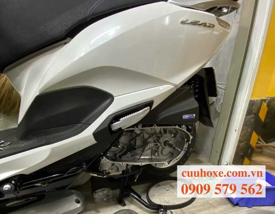 Hỗ trợ xe máy gặp sự cố máy móc