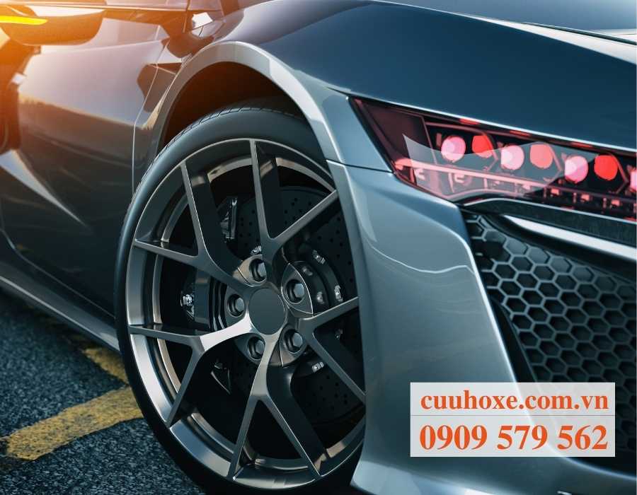 Cứu hộ ắc quy ô tô