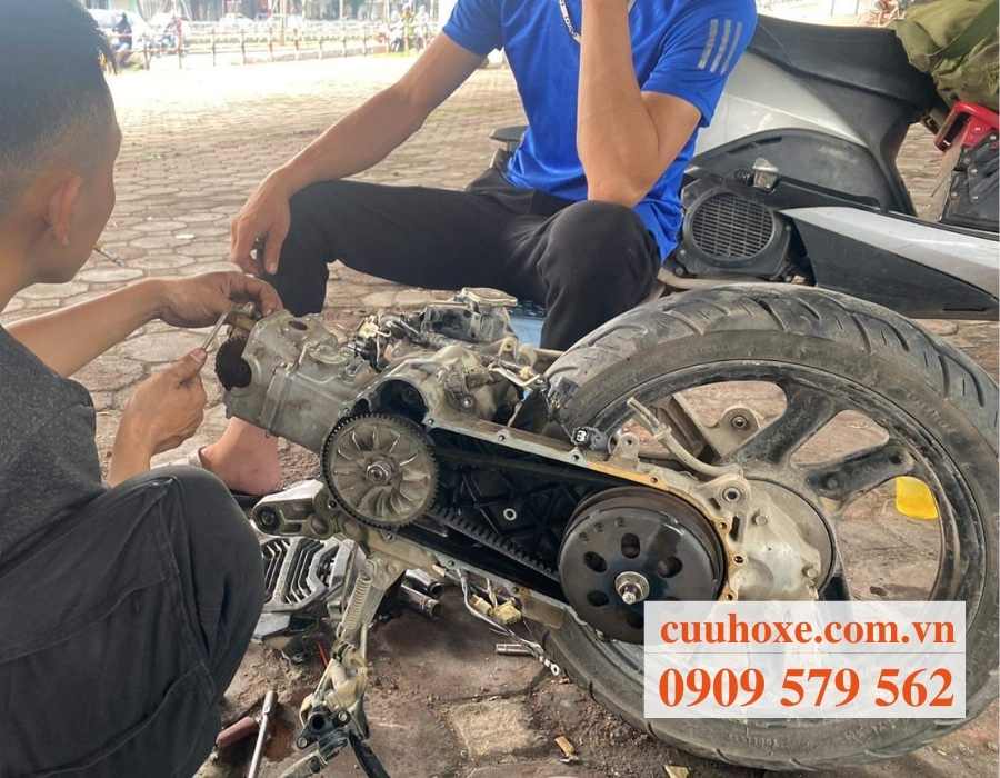 Hỗ trợ sửa xe máy tận nơi, sửa xe máy tại nhà.