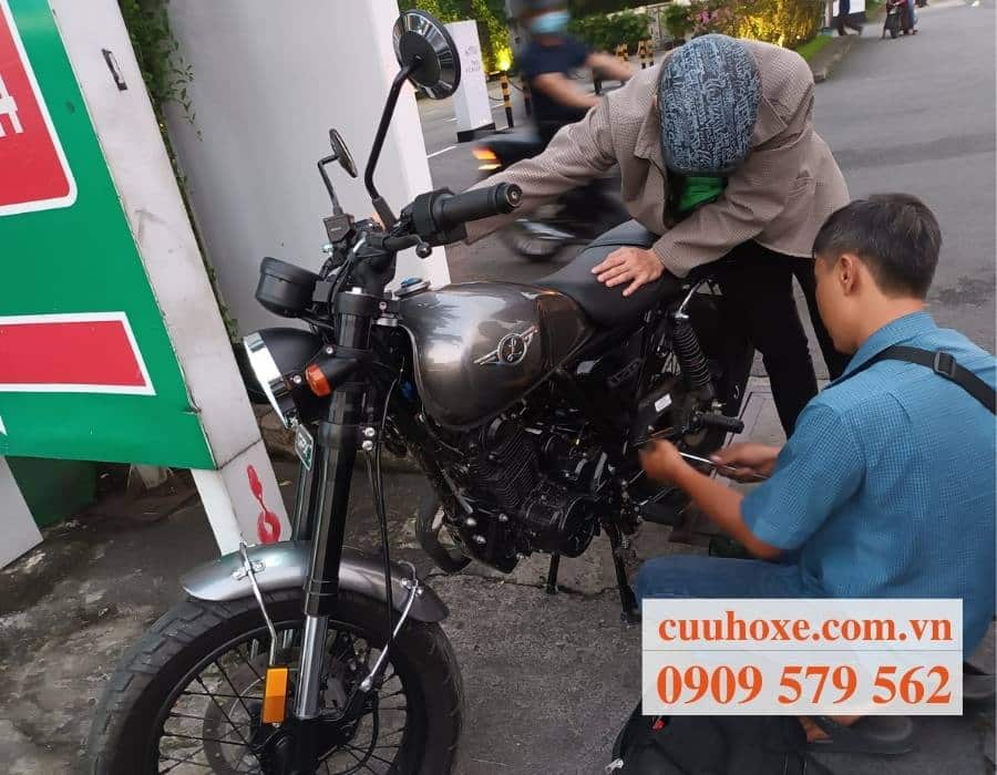 Cứu hộ xe máy cấp tốc miễn phí hồ chí minh | cuuhoxe.com.vn
