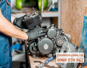 Dịch vụ súc rửa buồng đốt xe máy uy tín, chuyên nghiệp