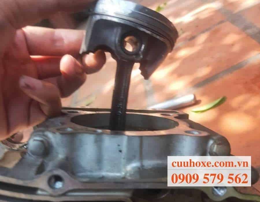 Đội cứu hộ xe máy cấp tốc 10 phút Hồ Chí Minh - Minh Thức Motor phục vụ 24/24