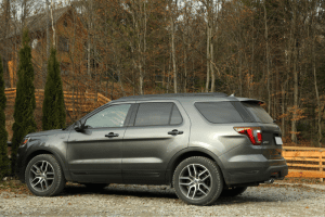 Dịch vụ cứu hộ ô tô gặp tai nạn ở Hà Nội