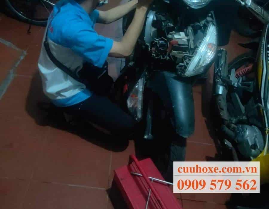 Cứu hộ xe máy cấp tốc giá rẻ quận Gò Vấp