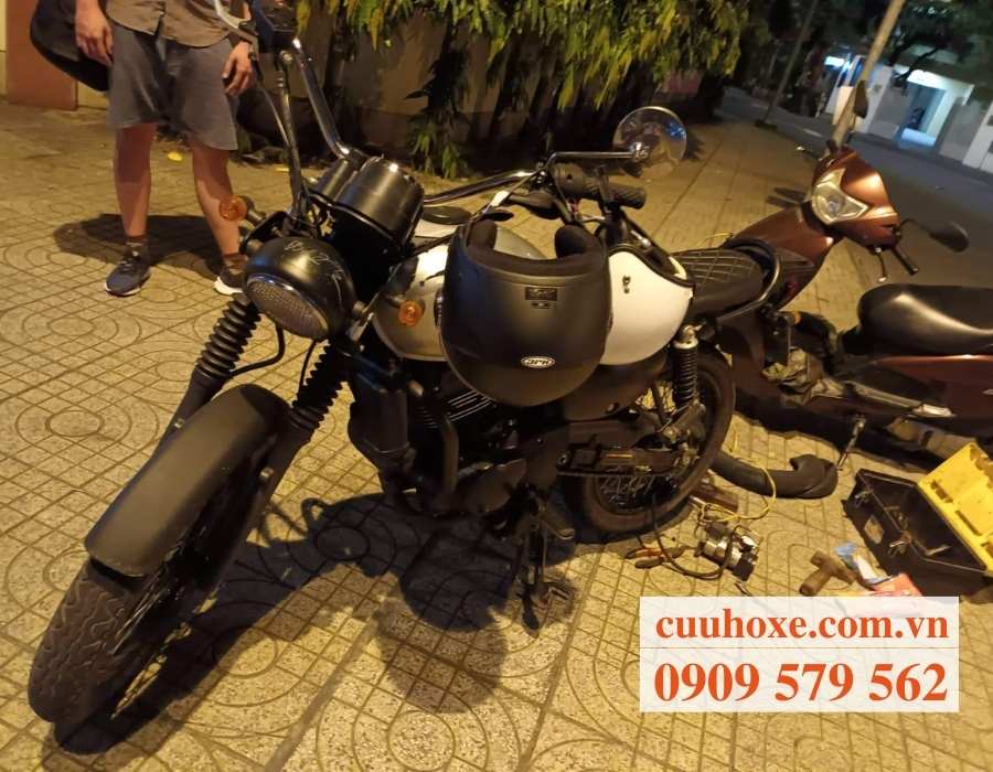 Cứu hộ xe máy cấp tốc giá rẻ Phú Mỹ Hưng