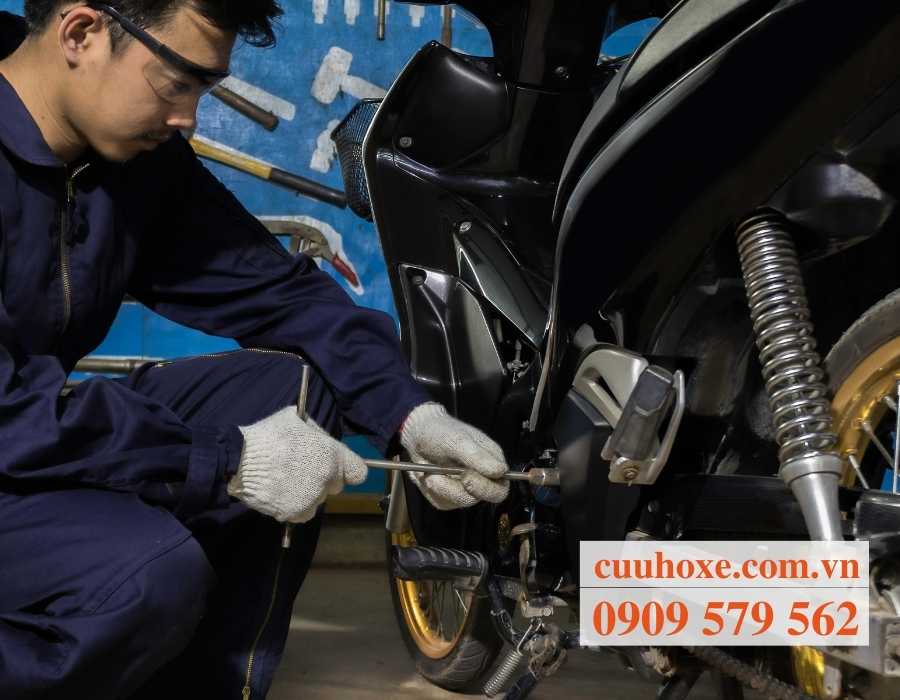 Dịch vụ cứu hộ Sài Gòn 24H của Minh Thức Motor