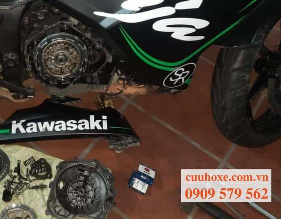 Trung tâm sửa xe phân khối lớn Kawasaki uy tín, chuyên nghiệp Minh Thức Motor