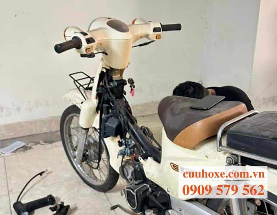 Thợ sửa xe tận nơi giá rẻ, khắc phục mọi hư hỏng