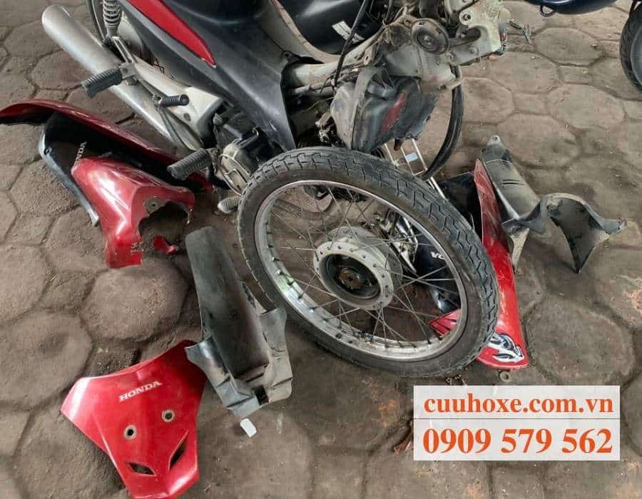 Tiệm sửa xe máy quận 4 24h Minh Thức Motor