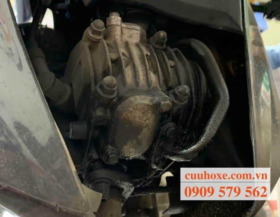 Cứu hộ xe máy cấp tốc giá rẻ Quảng Yên 