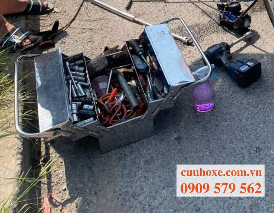 Dụng cụ cứu hộ xe máy chuyên nghiệp