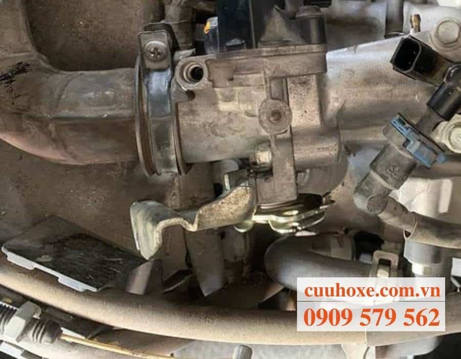 Thợ sửa xe sẽ xử lý mọi vấn đề về xe máy